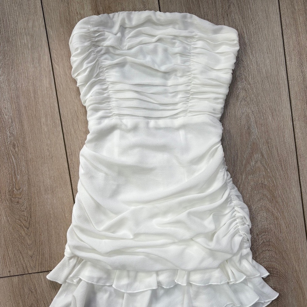 Lucy In The Sky Rosemary Crepe Ruched Bodycon Dress in White XS